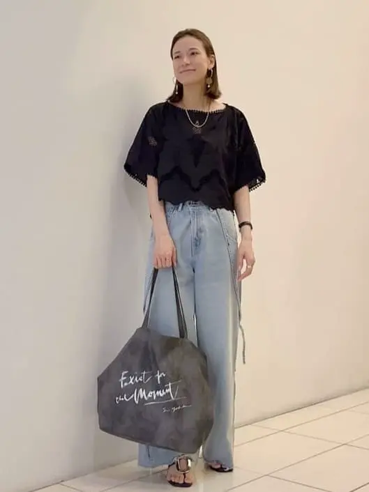 GRACE CONTINENTAL The Banquet 亀田 未希 コーディネート画像