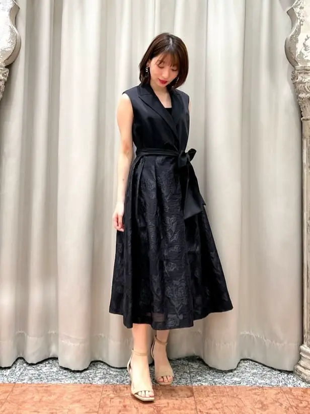 GRACE CONTINENTAL The Banquet eri コーディネート画像