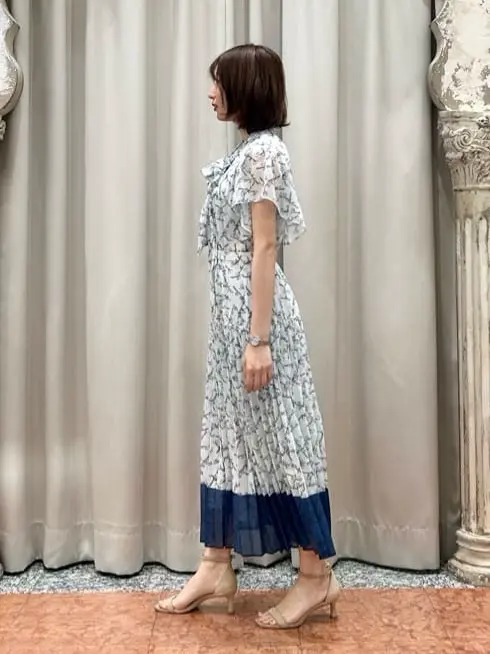 GRACE CONTINENTAL The Banquet eri コーディネート画像