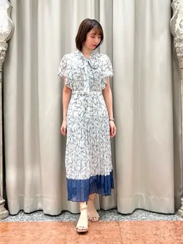 GRACE CONTINENTAL The Banquet eri コーディネート画像