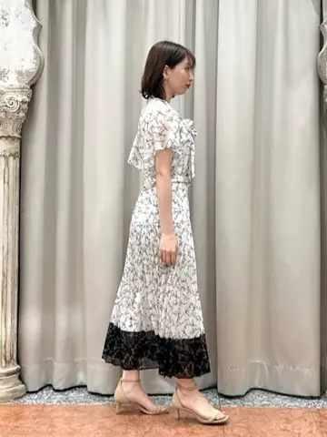 GRACE CONTINENTAL The Banquet eri コーディネート画像