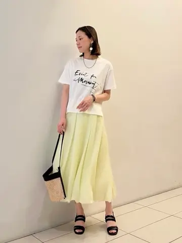 GRACE CONTINENTAL The Banquet 亀田 未希 コーディネート画像