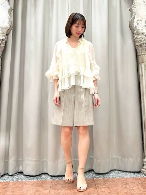 GRACE CONTINENTAL The Banquet eri コーディネート画像