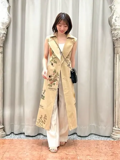 GRACE CONTINENTAL The Banquet eri コーディネート画像