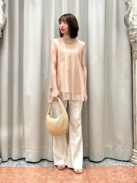 GRACE CONTINENTAL The Banquet eri コーディネート画像