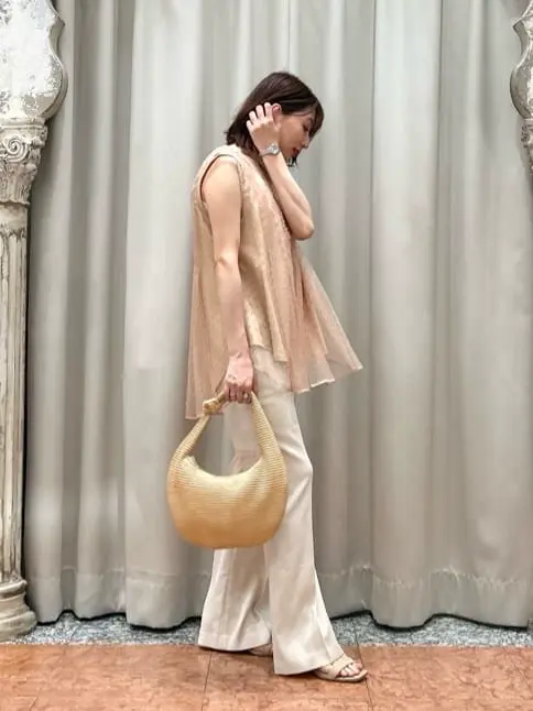 GRACE CONTINENTAL The Banquet eri コーディネート画像