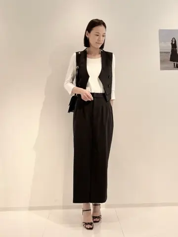 GRACE CONTINENTAL The Banquet 亀田 未希 コーディネート画像