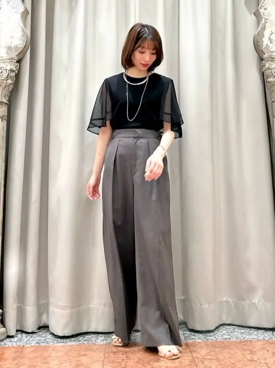 GRACE CONTINENTAL The Banquet eri コーディネート画像