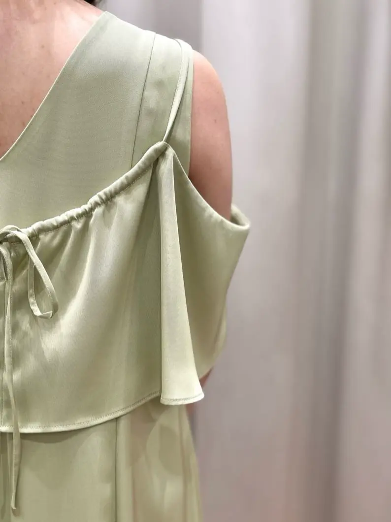 GRACE CONTINENTAL The Banquet eri コーディネート画像