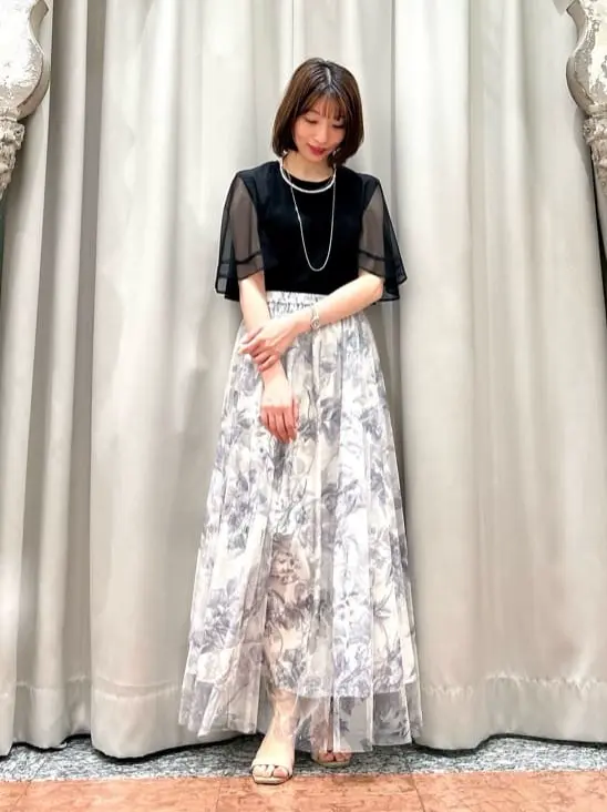 GRACE CONTINENTAL The Banquet eri コーディネート画像