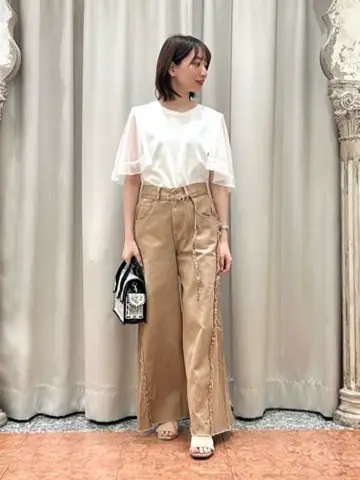 GRACE CONTINENTAL The Banquet eri コーディネート画像