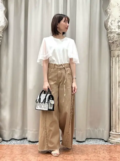 GRACE CONTINENTAL The Banquet eri コーディネート画像