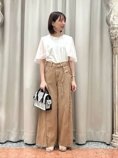 GRACE CONTINENTAL The Banquet eri コーディネート画像