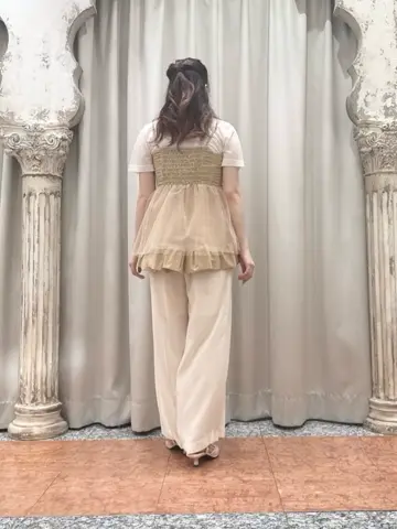 GRACE CONTINENTAL The Banquet 関谷　真琴 コーディネート画像