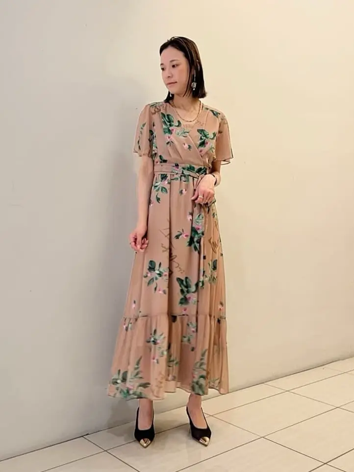 GRACE CONTINENTAL The Banquet 亀田 未希 コーディネート画像