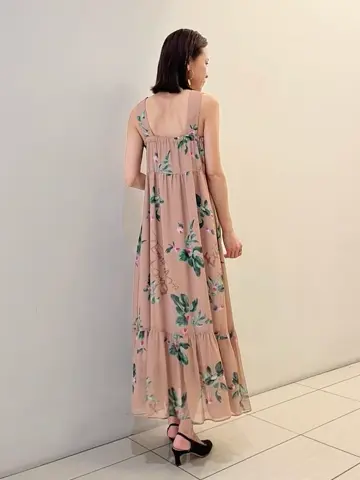 GRACE CONTINENTAL The Banquet 亀田 未希 コーディネート画像