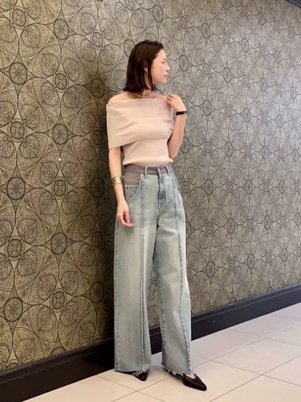 GRACE CONTINENTAL The Banquet 亀田 未希 コーディネート画像