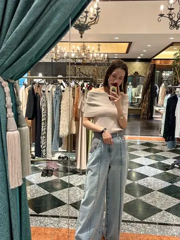 GRACE CONTINENTAL The Banquet 亀田 未希 コーディネート画像