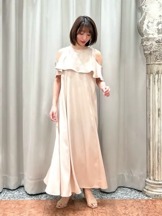 GRACE CONTINENTAL The Banquet eri コーディネート画像