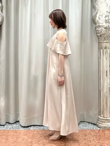 GRACE CONTINENTAL The Banquet eri コーディネート画像