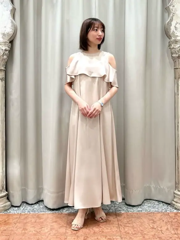 GRACE CONTINENTAL The Banquet eri コーディネート画像