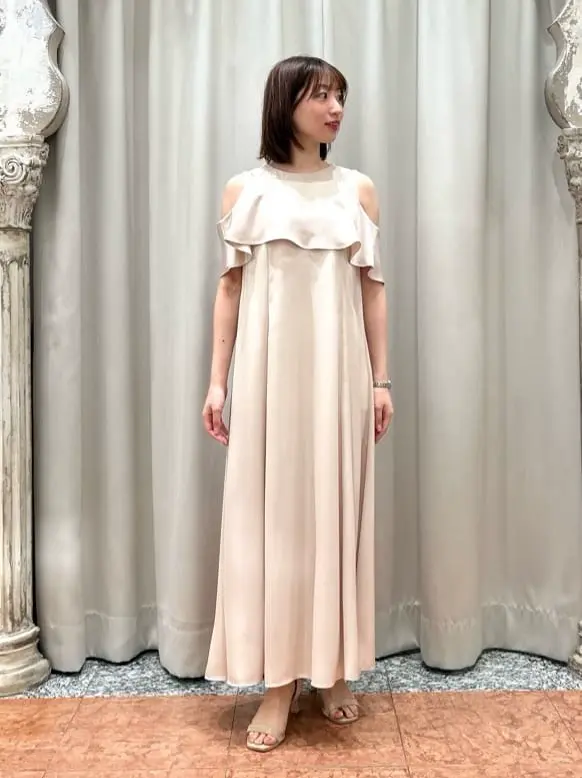 GRACE CONTINENTAL The Banquet eri コーディネート画像