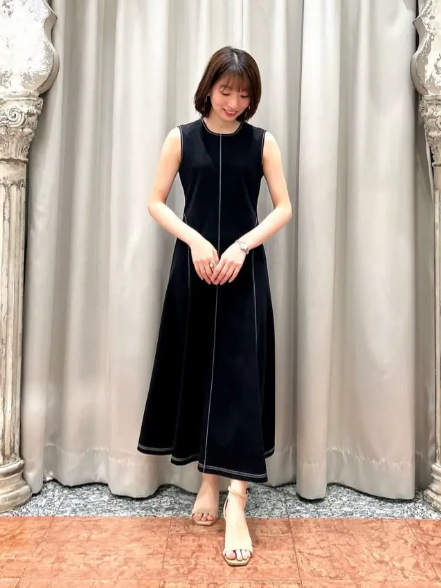 GRACE CONTINENTAL The Banquet eri コーディネート画像