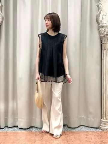 GRACE CONTINENTAL The Banquet eri コーディネート画像