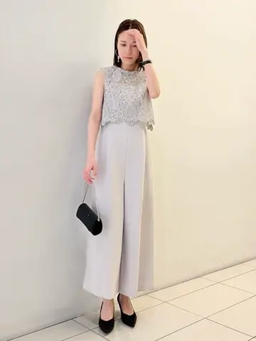 GRACE CONTINENTAL The Banquet 亀田 未希 コーディネート画像