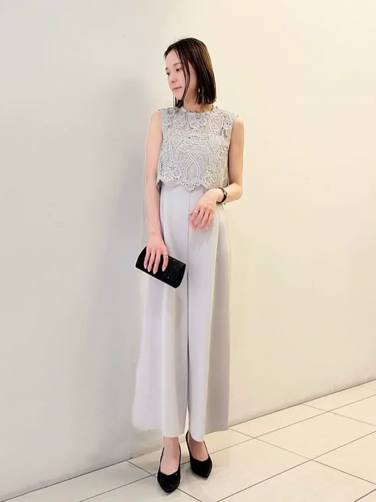 GRACE CONTINENTAL The Banquet 亀田 未希 コーディネート画像