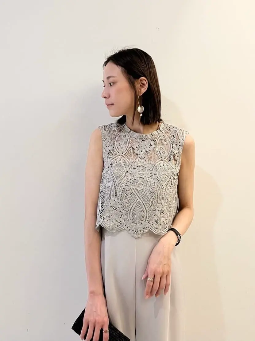 GRACE CONTINENTAL The Banquet 亀田 未希 コーディネート画像