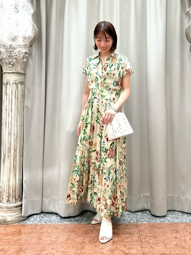 GRACE CONTINENTAL The Banquet eri コーディネート画像