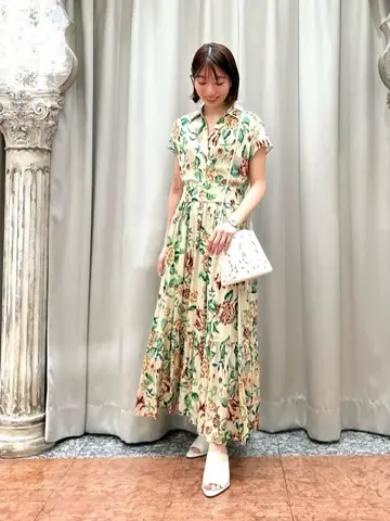 GRACE CONTINENTAL The Banquet eri コーディネート画像