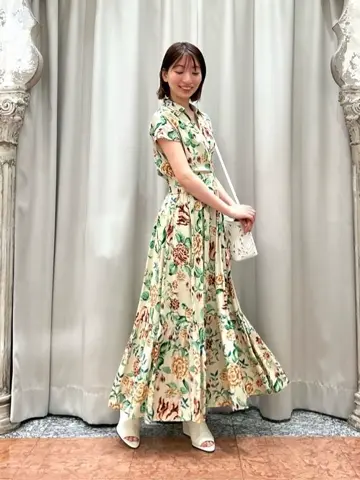 GRACE CONTINENTAL The Banquet eri コーディネート画像