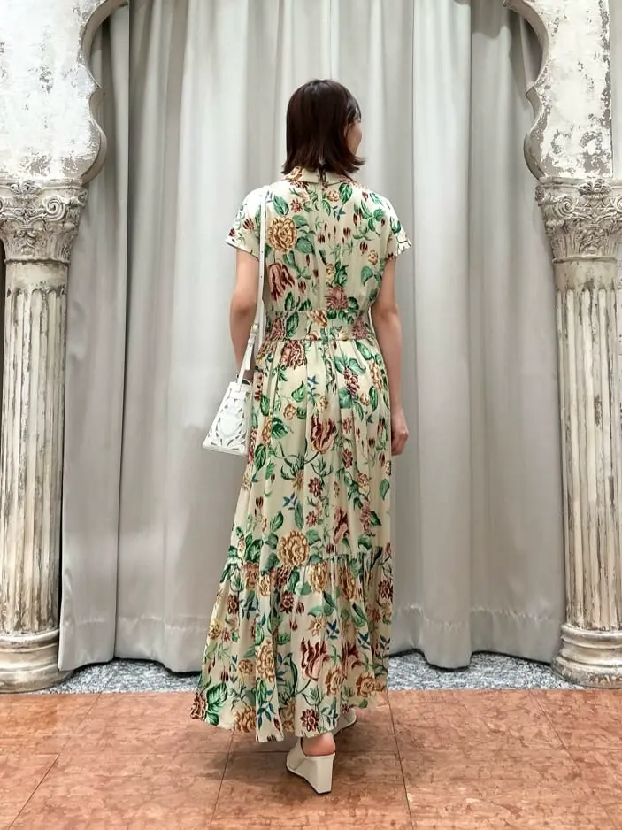 GRACE CONTINENTAL The Banquet eri コーディネート画像