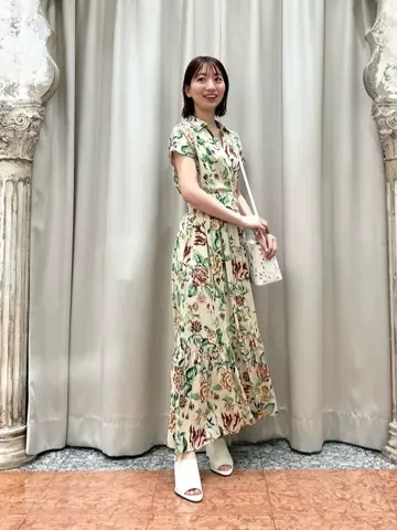 GRACE CONTINENTAL The Banquet eri コーディネート画像