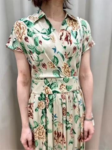 GRACE CONTINENTAL The Banquet eri コーディネート画像