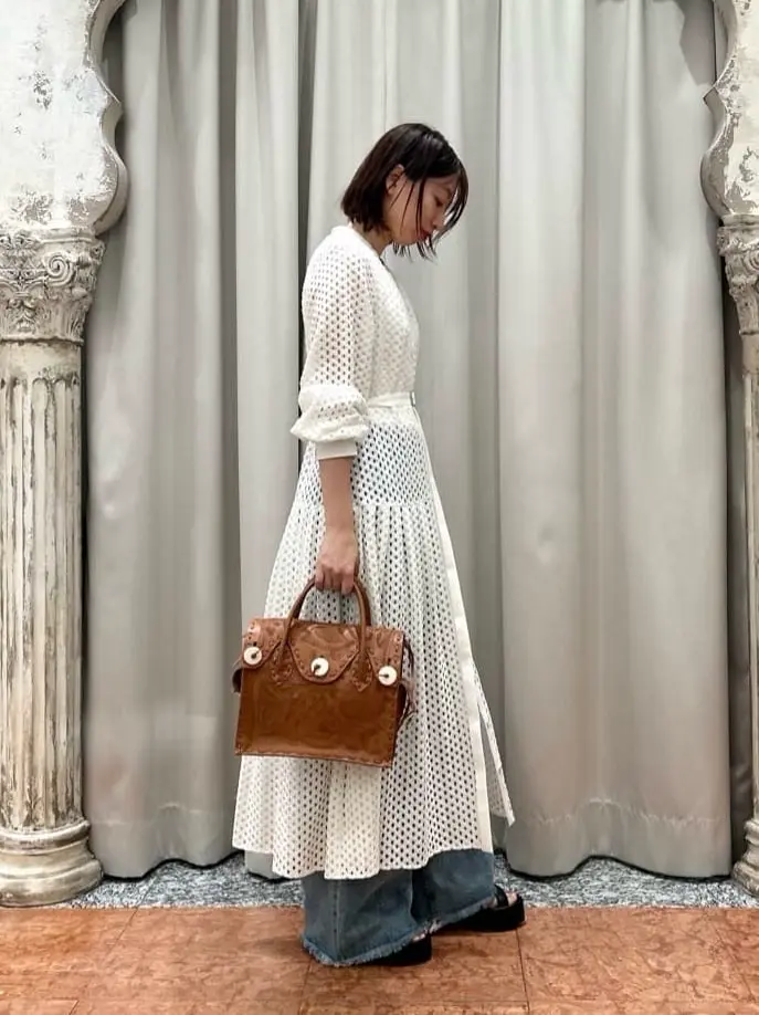 GRACE CONTINENTAL The Banquet eri コーディネート画像