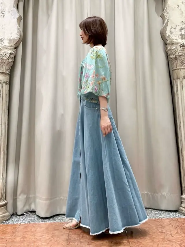 GRACE CONTINENTAL The Banquet eri コーディネート画像