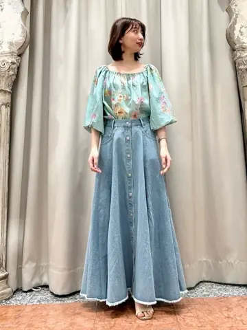 GRACE CONTINENTAL The Banquet eri コーディネート画像