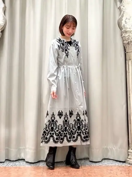 GRACE CONTINENTAL The Banquet eri コーディネート画像