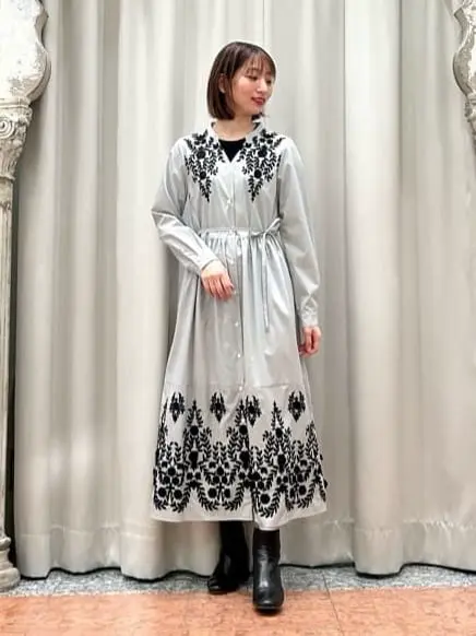 GRACE CONTINENTAL The Banquet eri コーディネート画像