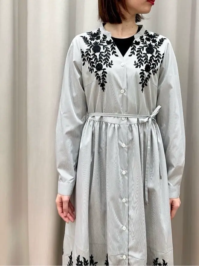 GRACE CONTINENTAL The Banquet eri コーディネート画像