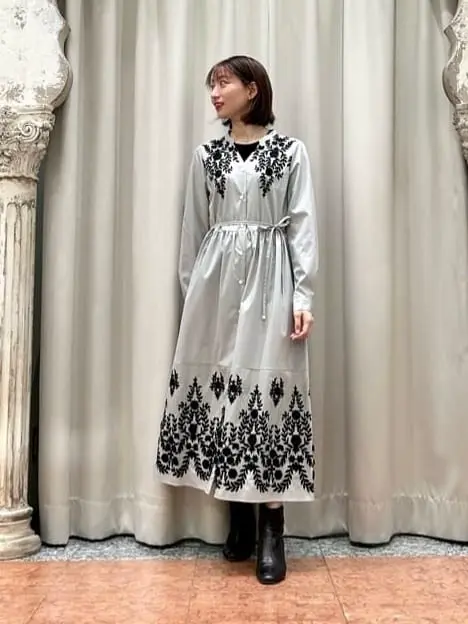 GRACE CONTINENTAL The Banquet eri コーディネート画像