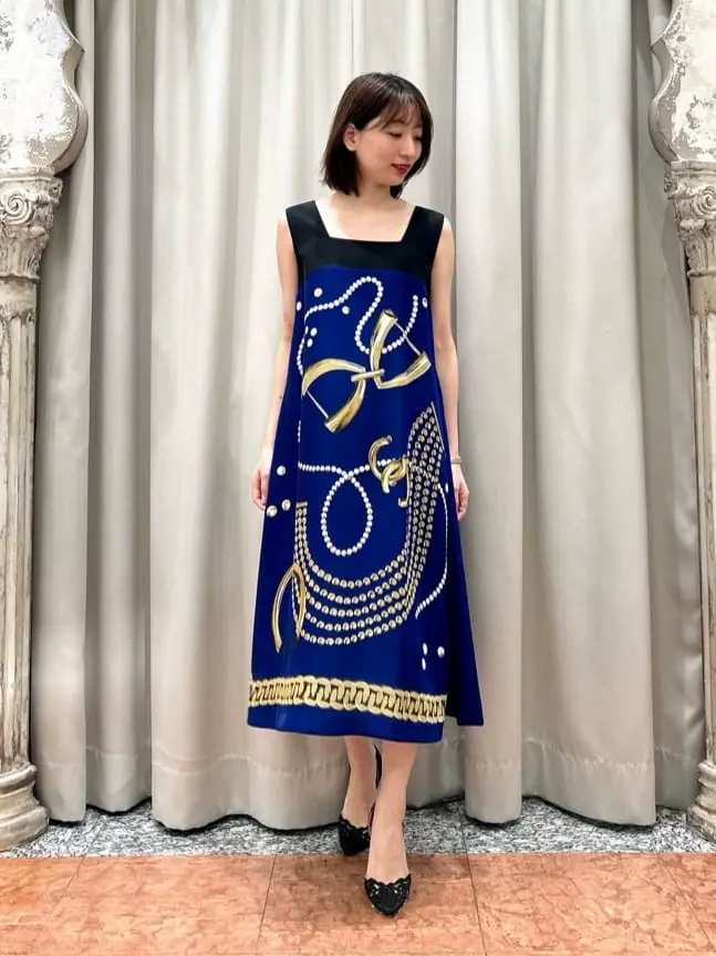 GRACE CONTINENTAL The Banquet eri コーディネート画像