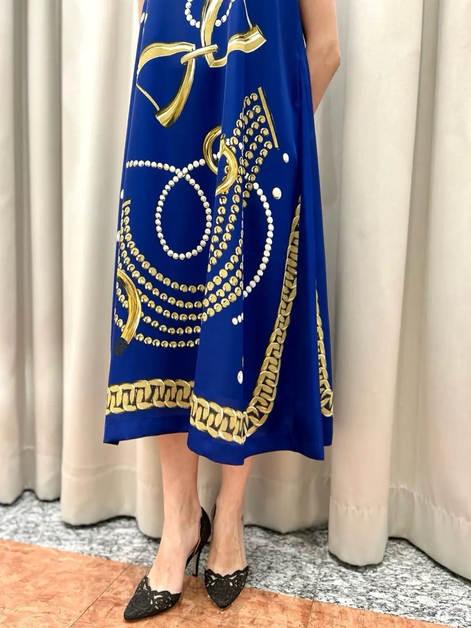 GRACE CONTINENTAL The Banquet eri コーディネート画像