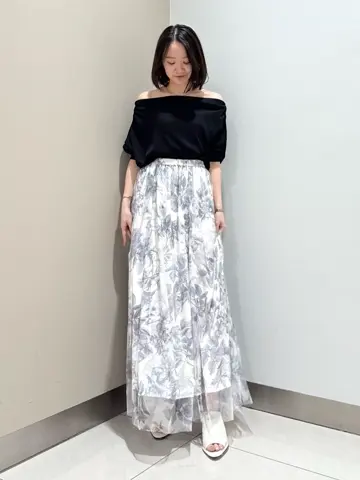 GRACE CONTINENTAL The Banquet Suzuka コーディネート画像