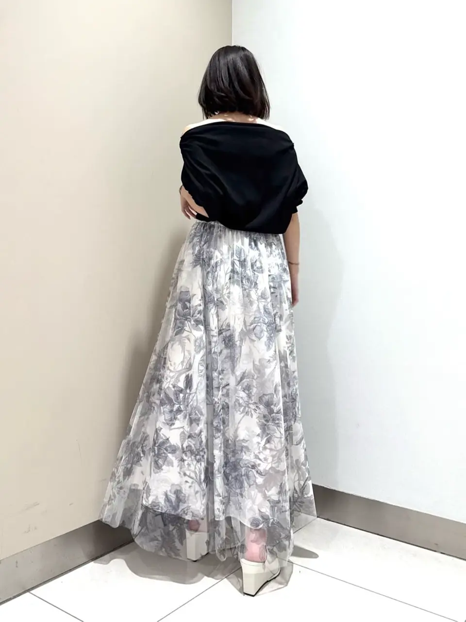 GRACE CONTINENTAL The Banquet Suzuka コーディネート画像