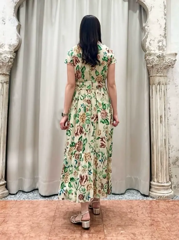 GRACE CONTINENTAL The Banquet 遠藤　みずき コーディネート画像