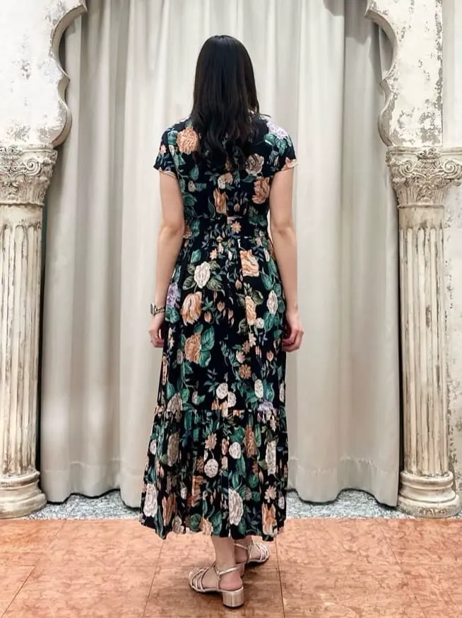 GRACE CONTINENTAL The Banquet 遠藤　みずき コーディネート画像